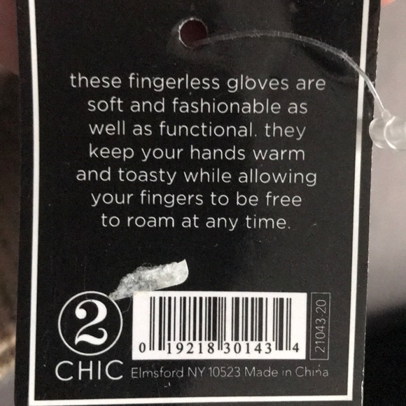 2 Chic Warm Fuzzies Fingerless Gloves Tan - Picture 4 of 5